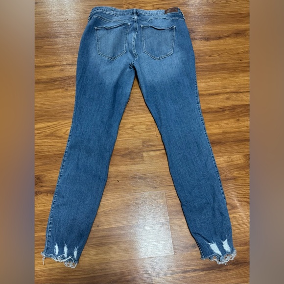 Hollister Women's Skinny Jeans in Blue - Picture 2 of 3